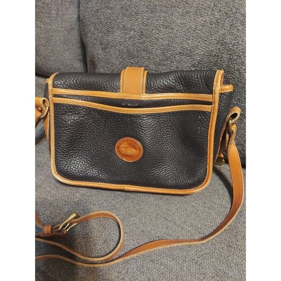 Vintage Dooney and Bourke Equestrian Crossbody Bag Pebbled Leather Black - Picture 3 of 16
